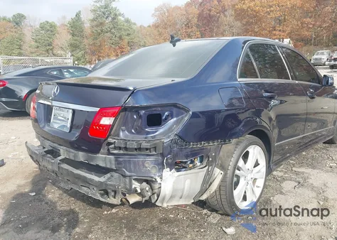 2013 Mercedes-Benz E 350 z USA, uszkodzony, nr VIN WDDHF5KB8DA670124